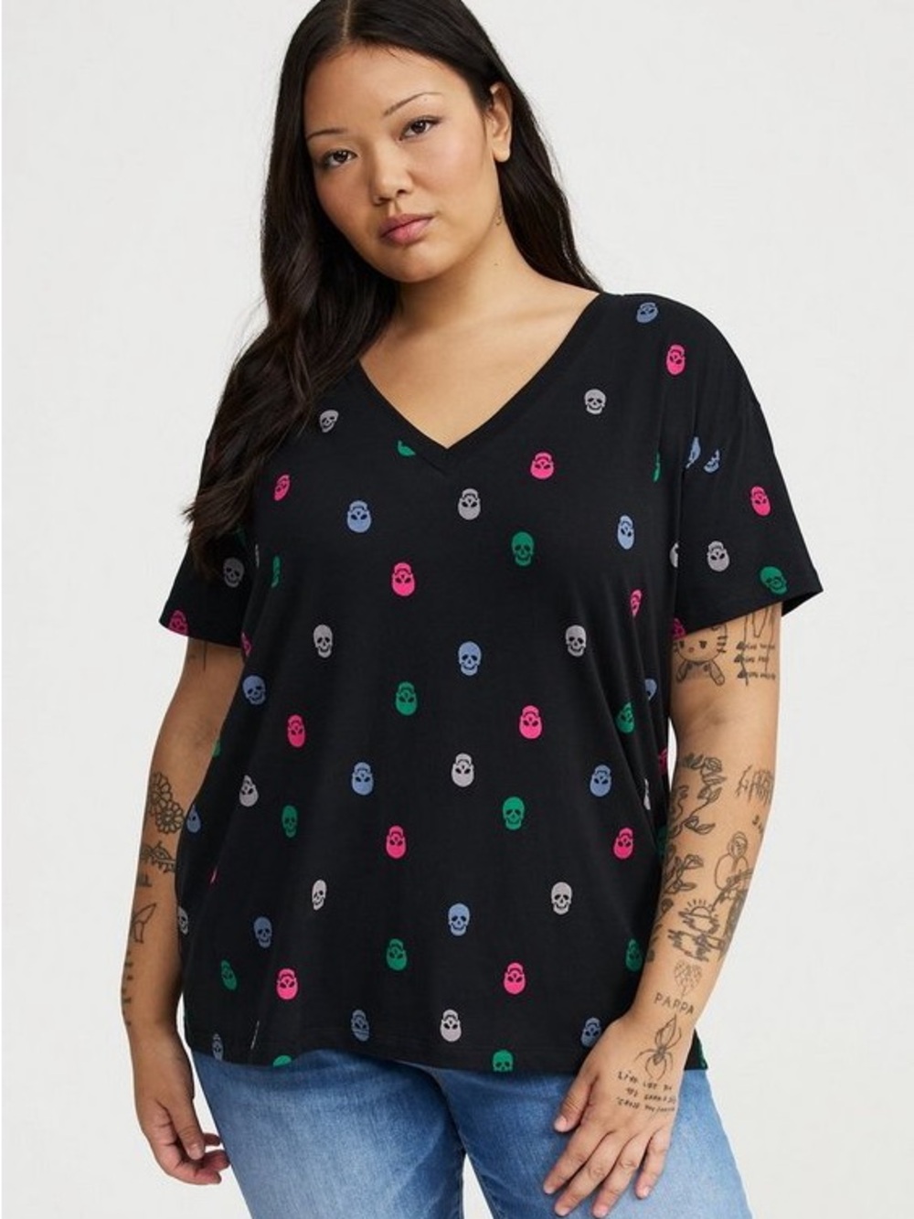 torrid Black V-Neck Tee with Pink, Blue, Green & White Skull Print